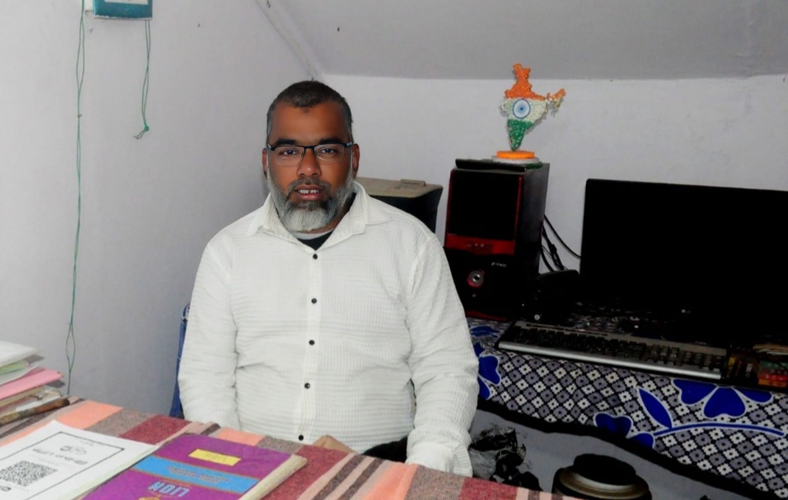 Md Niyaz Ahmed - Cashier